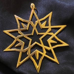 Metropolitan museum of Art Star/ snowflake ornament